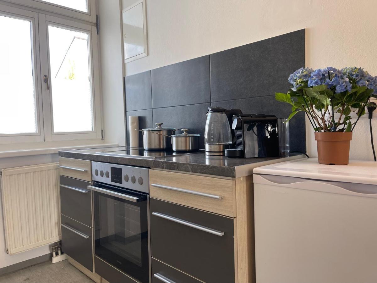 Peaceful Apartment For 4 Виена Екстериор снимка